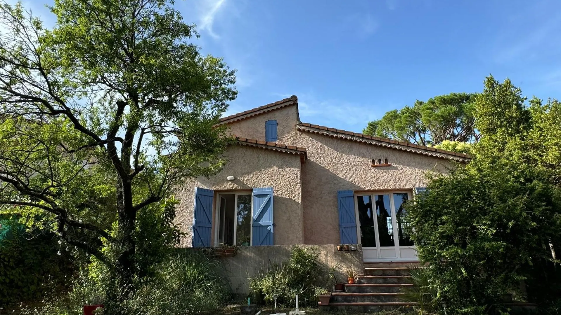 kontakty Cannes Hills Villa With Garden And Parking